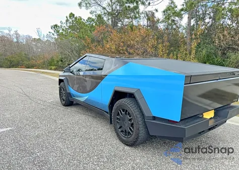 2024 Tesla Cybertruck z USA, uszkodzony, nr VIN 7G2CEHED6RA005124